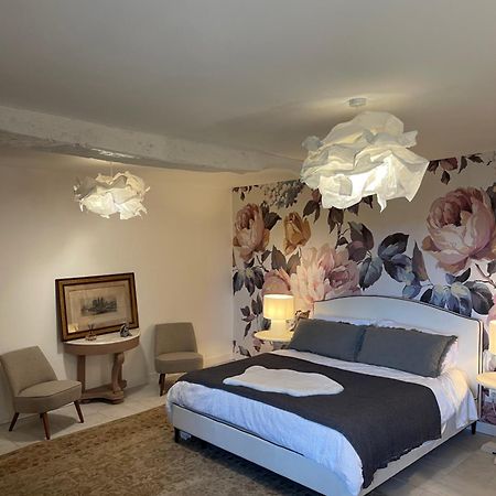 Figtrees Bed & Breakfast Margueron Bagian luar foto