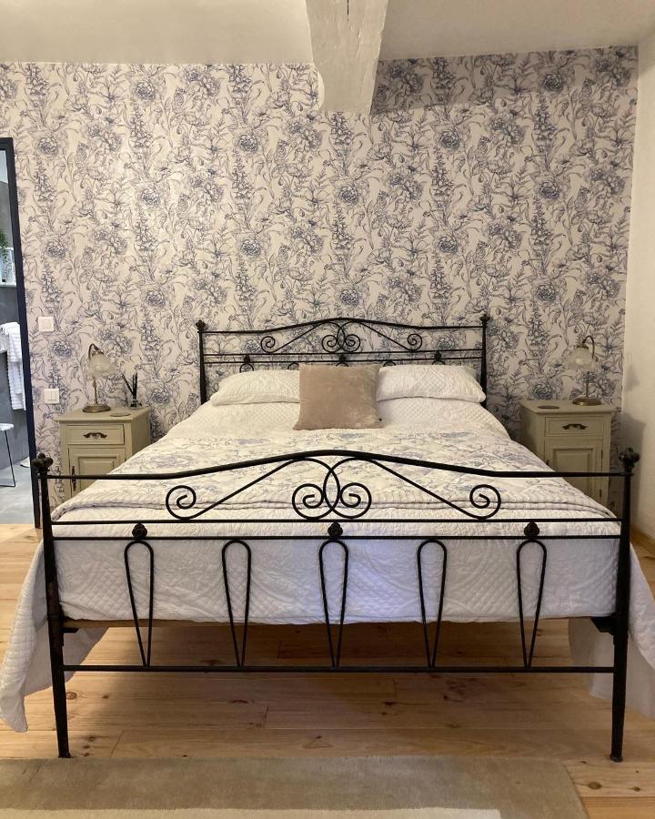 Figtrees Bed & Breakfast Margueron Bagian luar foto