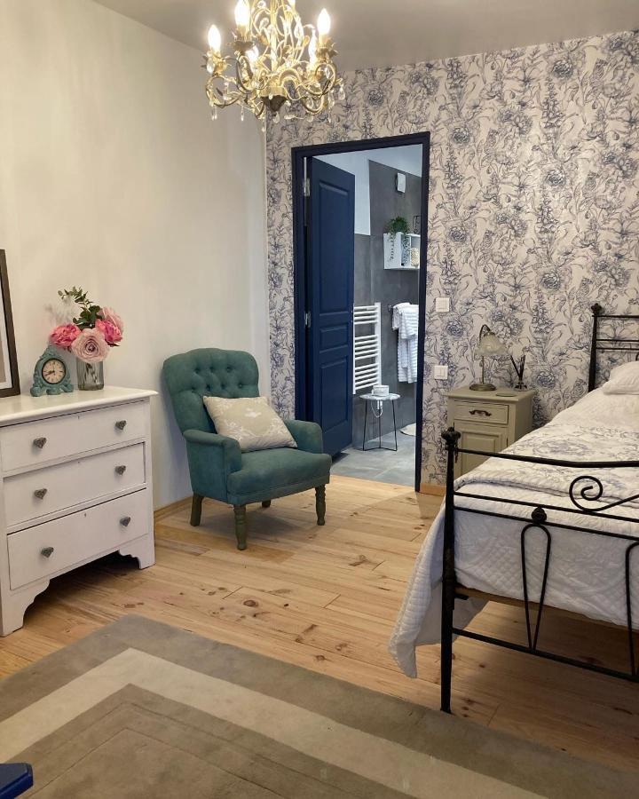 Figtrees Bed & Breakfast Margueron Bagian luar foto