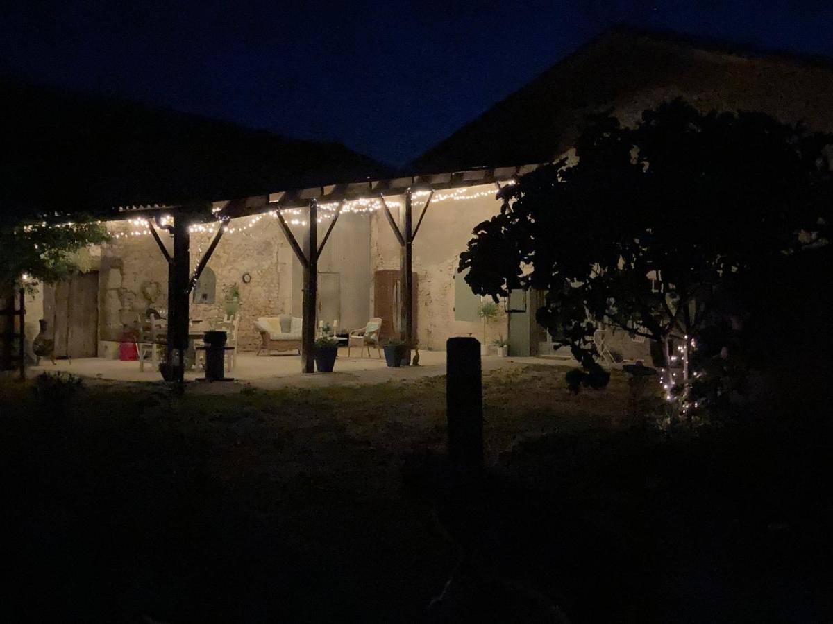 Figtrees Bed & Breakfast Margueron Bagian luar foto