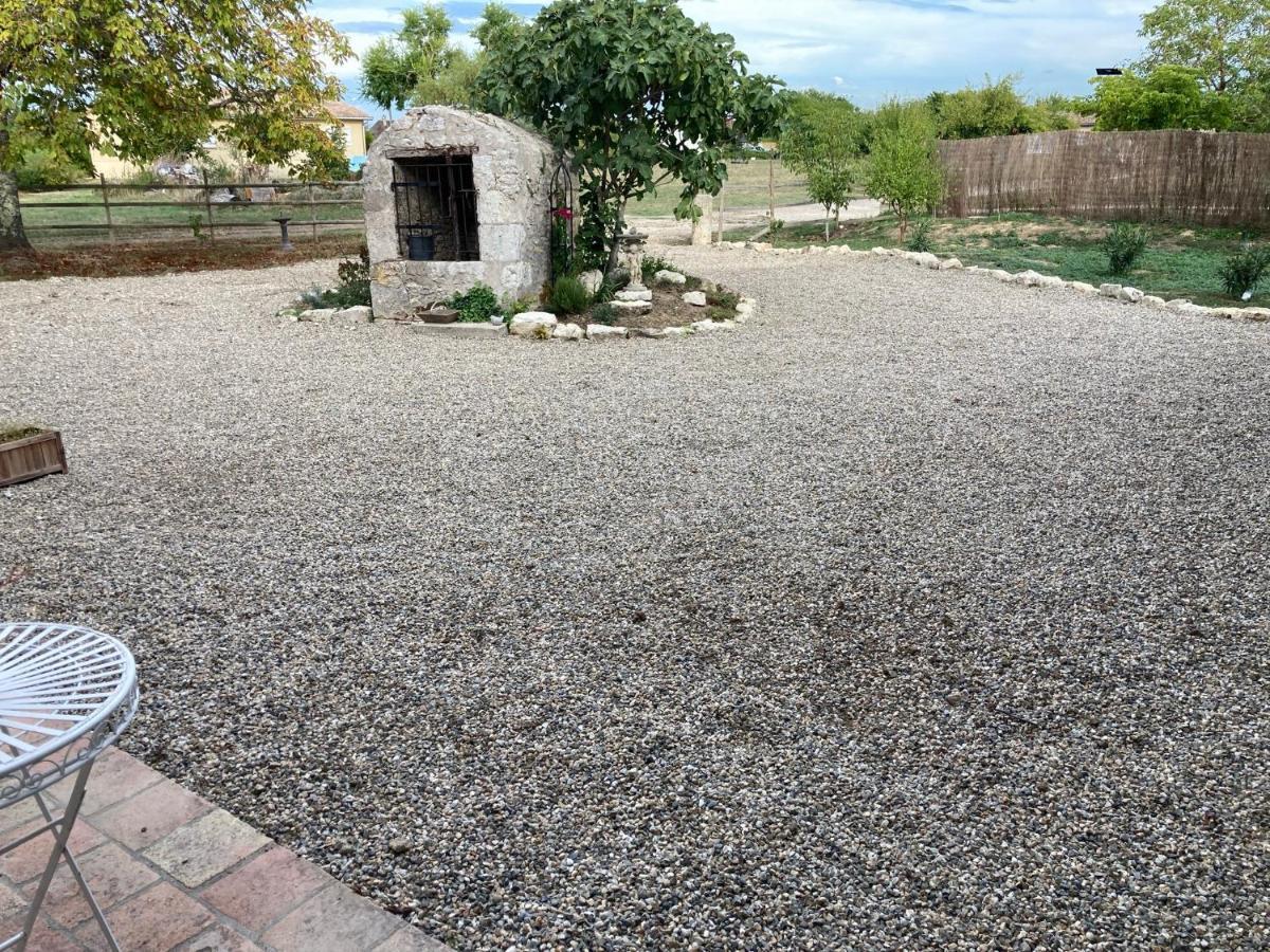 Figtrees Bed & Breakfast Margueron Bagian luar foto