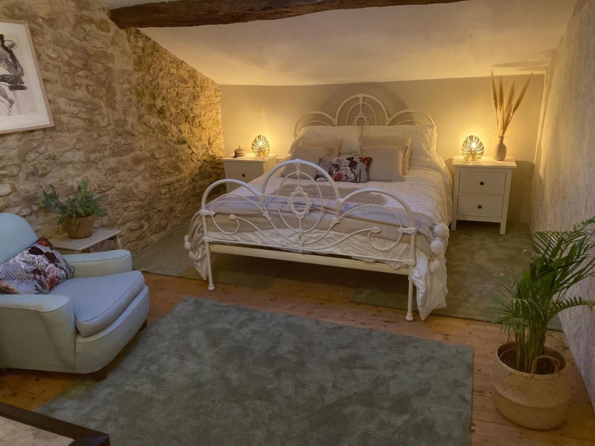 Figtrees Bed & Breakfast Margueron Bagian luar foto