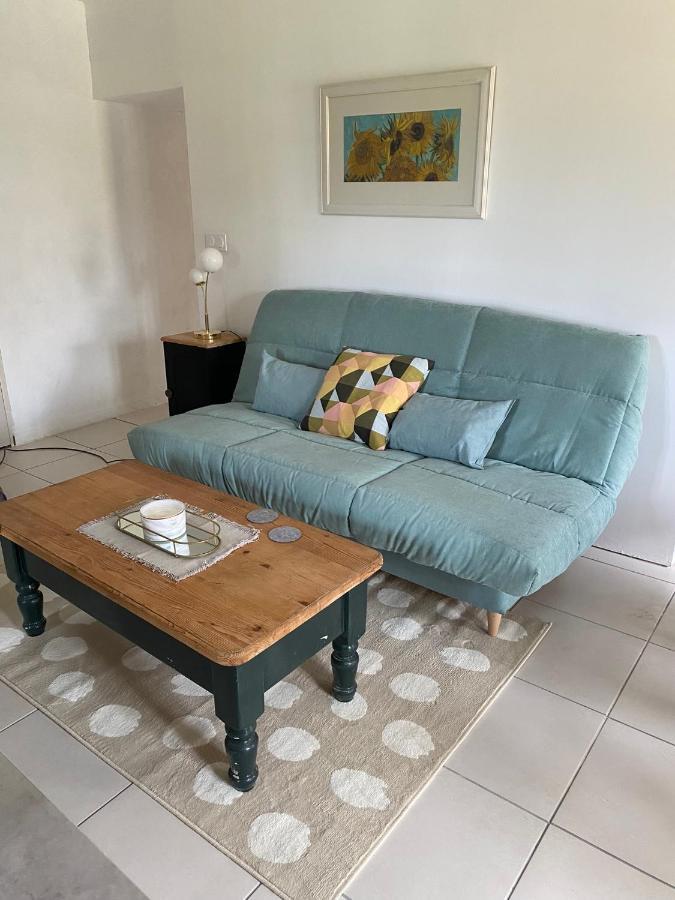 Figtrees Bed & Breakfast Margueron Bagian luar foto