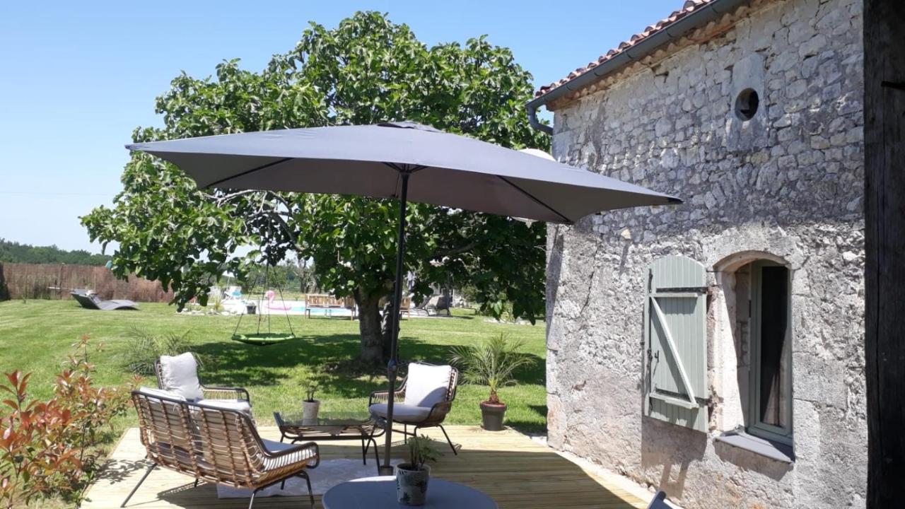 Figtrees Bed & Breakfast Margueron Bagian luar foto