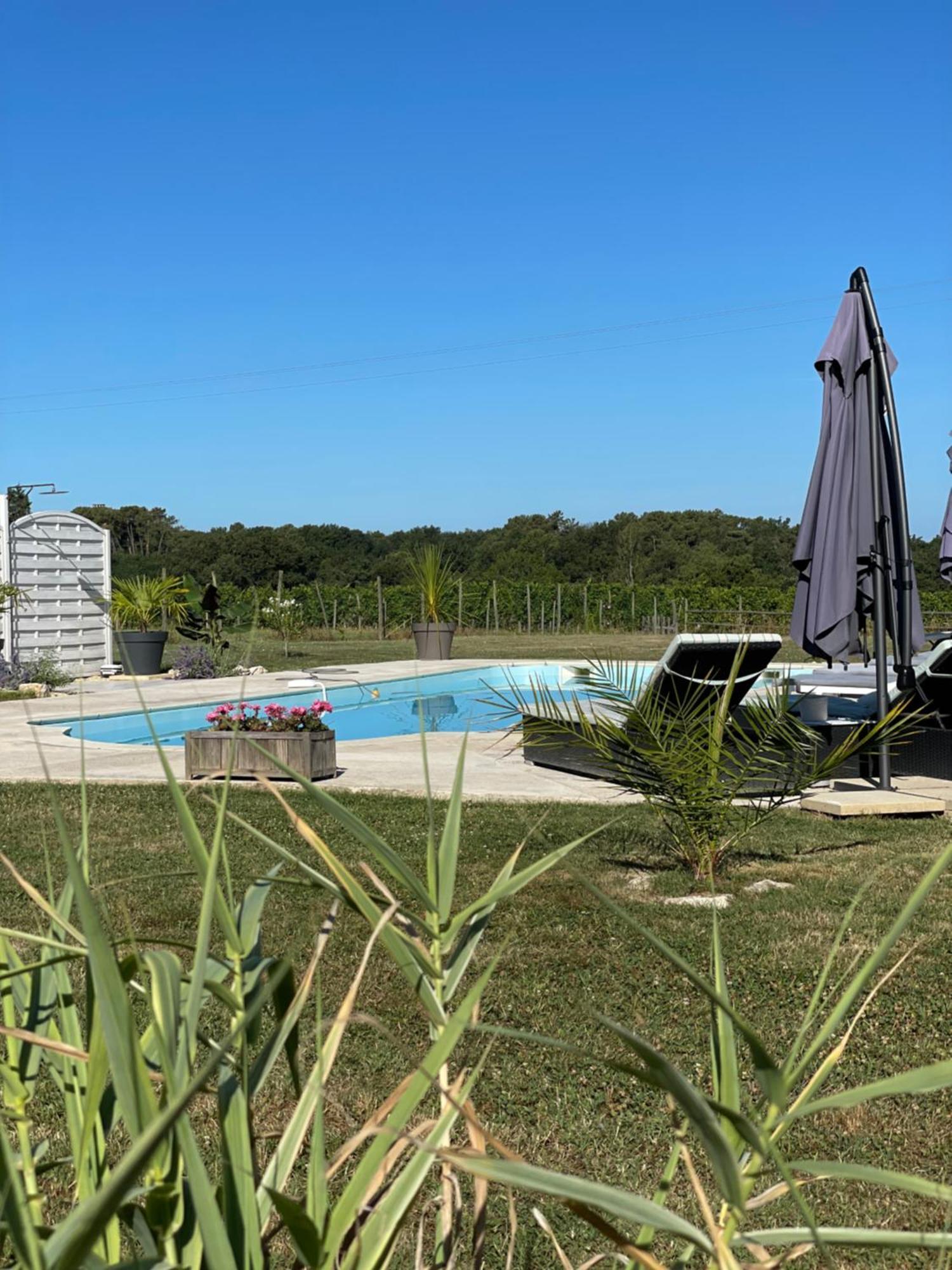 Figtrees Bed & Breakfast Margueron Bagian luar foto